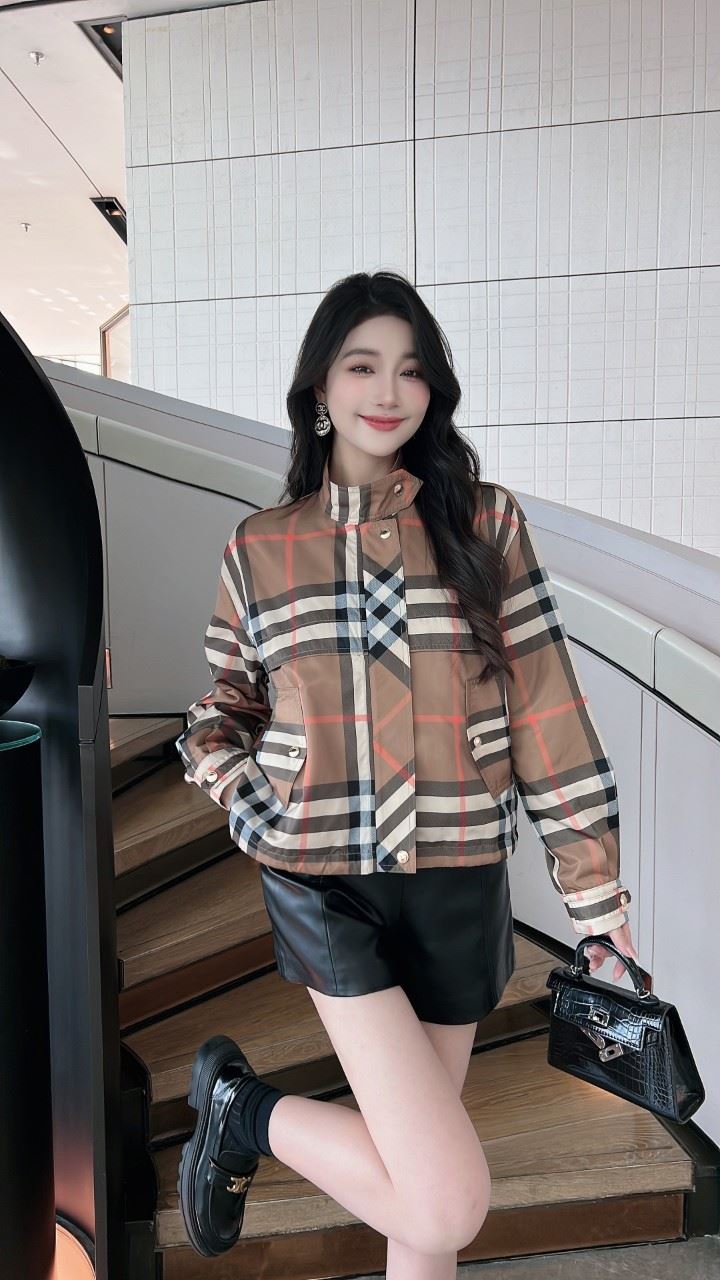 Burberry Outwear